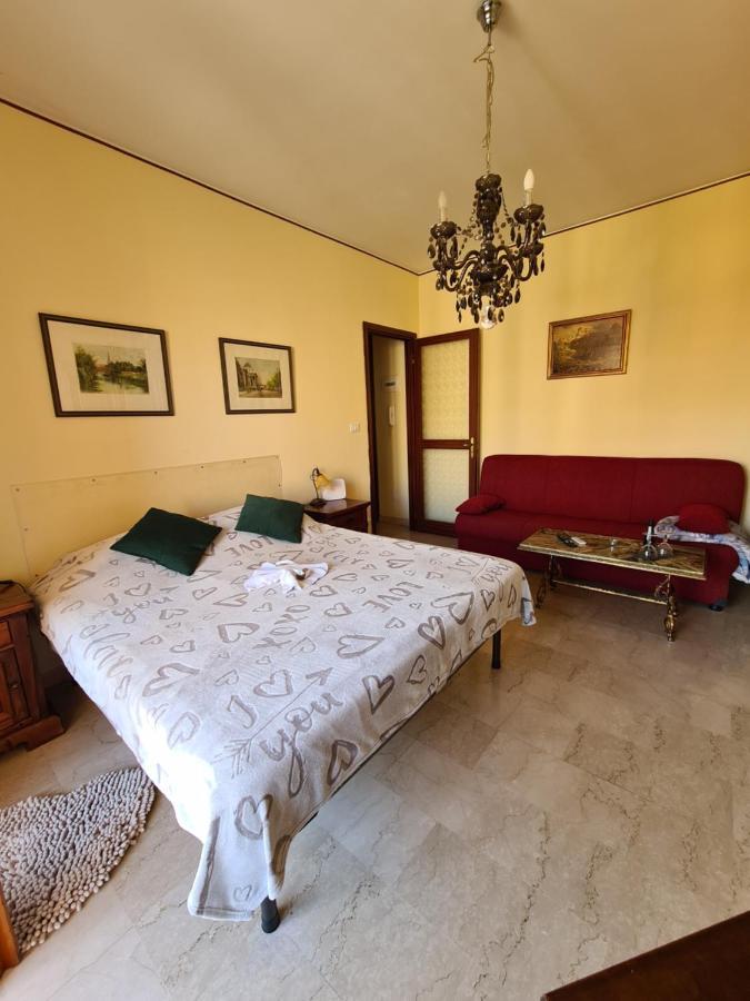 Casa Dell Amore 3 Санремо Экстерьер фото