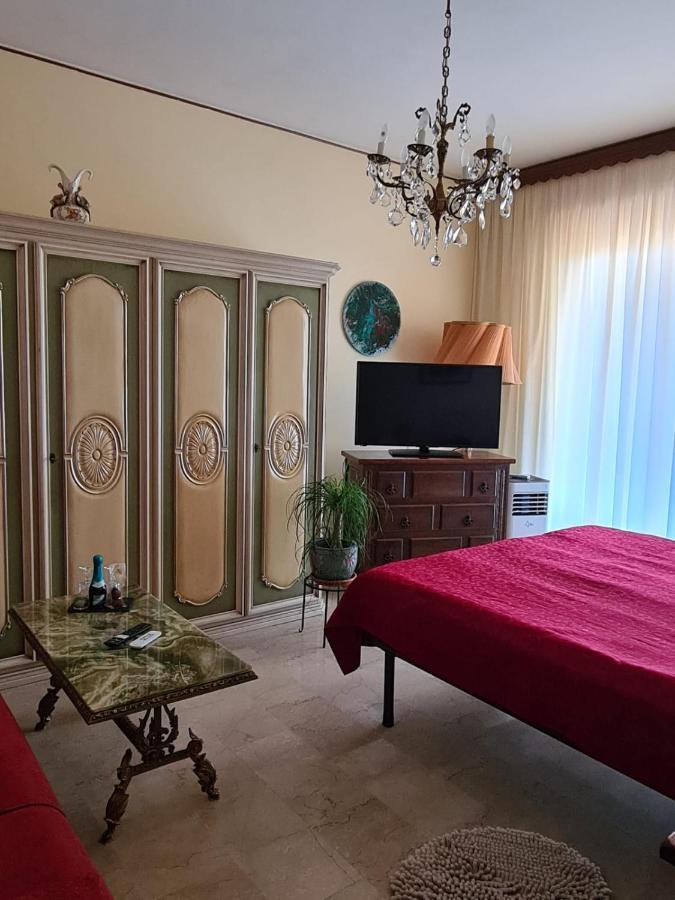 Casa Dell Amore 3 Санремо Экстерьер фото